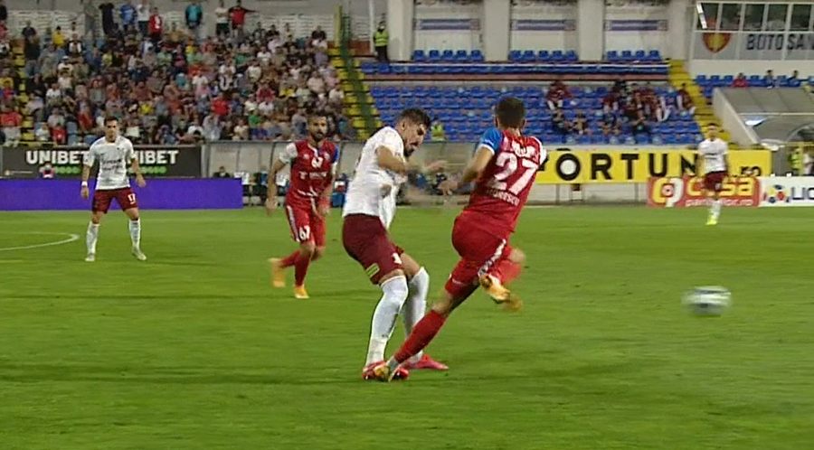 Captură TV @Look Sport+ „Hoții, hoții!” » 3 faze controversate în Botoșani - Rapid: două „roșii” neacordate