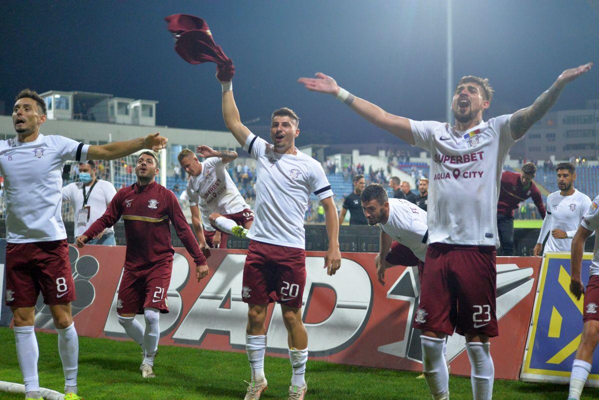 FC Botoșani - Rapid. Imagini tari surprinse în Moldova de fotoreporterul Gazetei