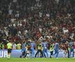 Scene halucinante în Nice - Marseille! Jucătorii oaspeților s-au luat la bătaie cu fanii adverși + Antrenorul, ținut de staff și fotbaliști