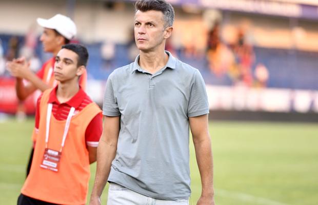 Fanii lui Dinamo se revoltă! Ovidiu Burcă, luat în colimator