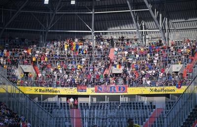 Număr impresionant de fani români la LASK - FCSB » Cum s-au bucurat la gol