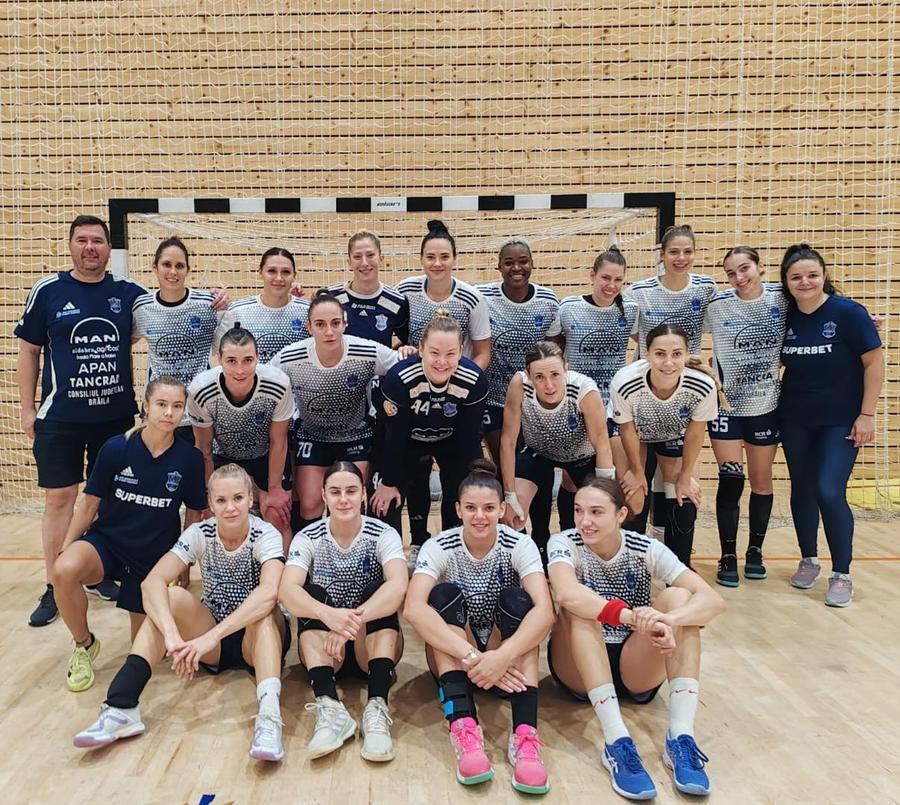 Dunărea Brăila a învins-o pe Fehervar( Ungaria) cu 37-24, în ultimul turneu de pregătire. Foto: Facebook/ @HC Dunarea Braila - Oficial Doi antrenori danezi vor Supercupa României! CSM București, favorită în fața Brăilei pentru a se califica în finală