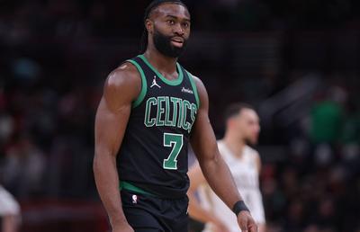 Tatăl unei vedete din NBA a fost arestat și acuzat pentru tentativă de omor, după un conflict în Las Vegas