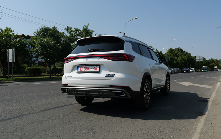 L-am încercat și nu o să crezi ce poate face Chery Tiggo 8 pe șosea! Putere, tehnologie și confort într-un singur SUV