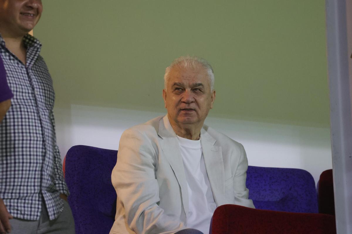 Surpriză! Dan Șucu a împărțit loja cu Gigi Corsicanu' la Metaloglobus - Rapid