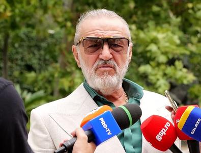 Prima decizie luată de Reghecampf la FCSB: „Cum vin, îi sparg! Ăia nu sunt pregătiți, băi patroane!” + Becali sare la Rotaru: „Până nu faci asta, ciocu' mic!”