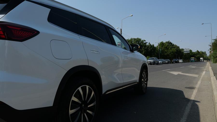 L-am încercat și nu o să crezi ce poate face Chery Tiggo 8 pe șosea! Putere, tehnologie și confort într-un singur SUV