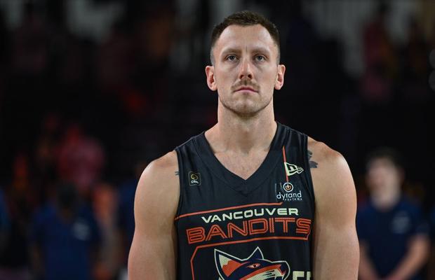 După ce a fost numit MVP în Canada, noul jucător al lui U-BT Cluj-Napoca a îngropat „securea războiului”: „Am spus că nu mă voi mai întoarce”