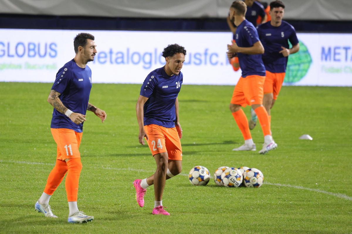 Metaloglobus - Rapid, imagini dinaintea partidei