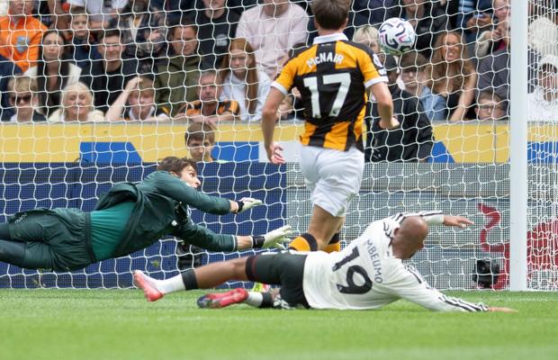 Prima rundă, prima catastrofă: Manchester United, bătută fără drept de apel de nou-promovată! Premieră istorică după 52 de ani