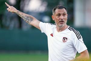 Mirel Rădoi l-a luat pe fotbalistul respins de FCSB!