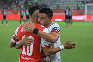 Moment special înainte de Dinamo - U Cluj » Gestul „câinilor” pentru Dan Nistor