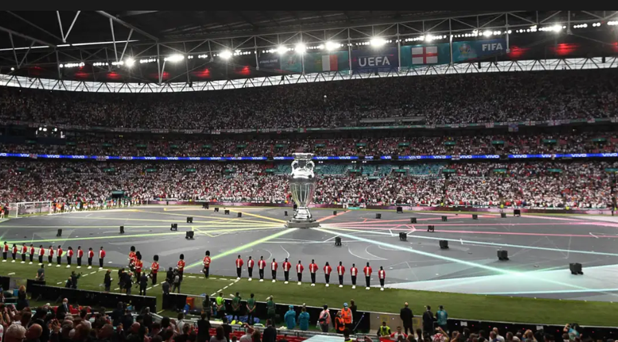 Ultimul eveniment fotbalistic major organizat de Anglia a fost finala Champions League 2023-2024, pe Wembley, între Real Madrid și Borussia Dortmund Marea Britanie vrea să organizeze Cupa Mondială 2042 » Premierul face planuri și pentru JO de Vară din 2040!
