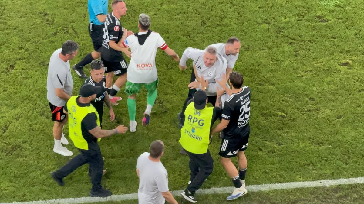 Cristiano Bergodi a dezvăluit motivul scandalului de la Dinamo - U Cluj: „Un nenorocit!”