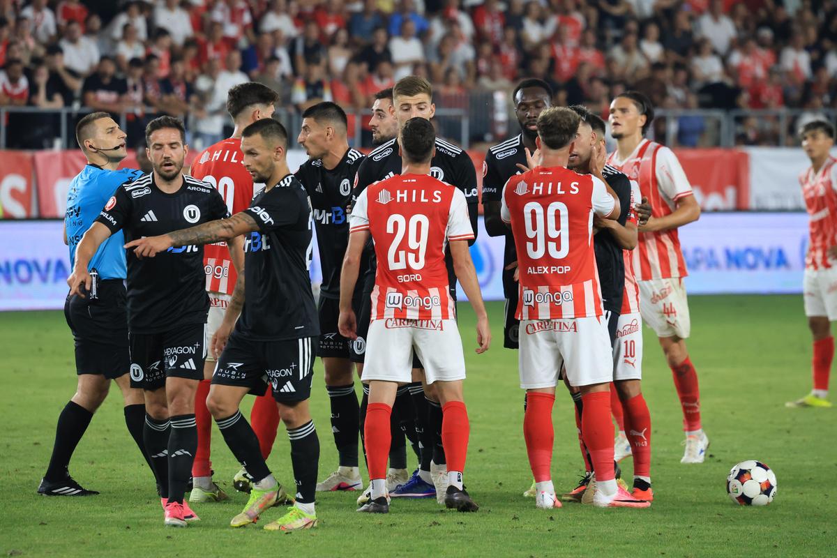 Dinamo - U Cluj / foto: Ionuț Iordache