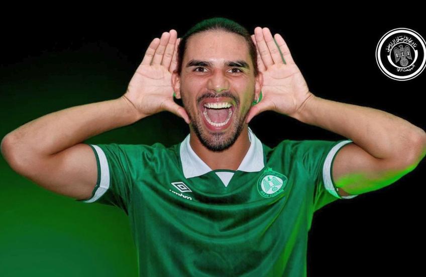 Marian Huja, prezentat oficial la Raja Casablanca // foto: facebook @Raja Club Athletic