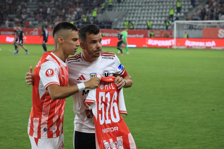 Dinamo, tricou special pentru Dan Nistor // FOTO: Ionuț Iordache (GSP)