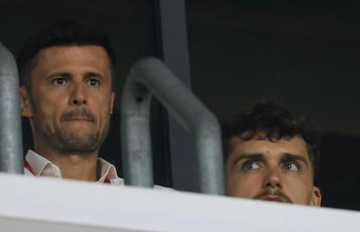 Noul transfer al lui Dinamo, în tribună la meciul cu U Cluj » Când va fi gata de joc