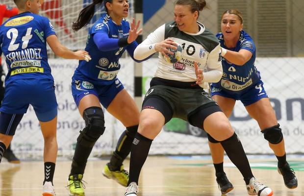SCM RM. VÂLCEA - CSM BUCUREȘTI 20-19 // Samara da Silva, eroina Vâlcei în meciul cu CSM București, explică secretul golului din ultima secundă: „Nu am închis ochii”