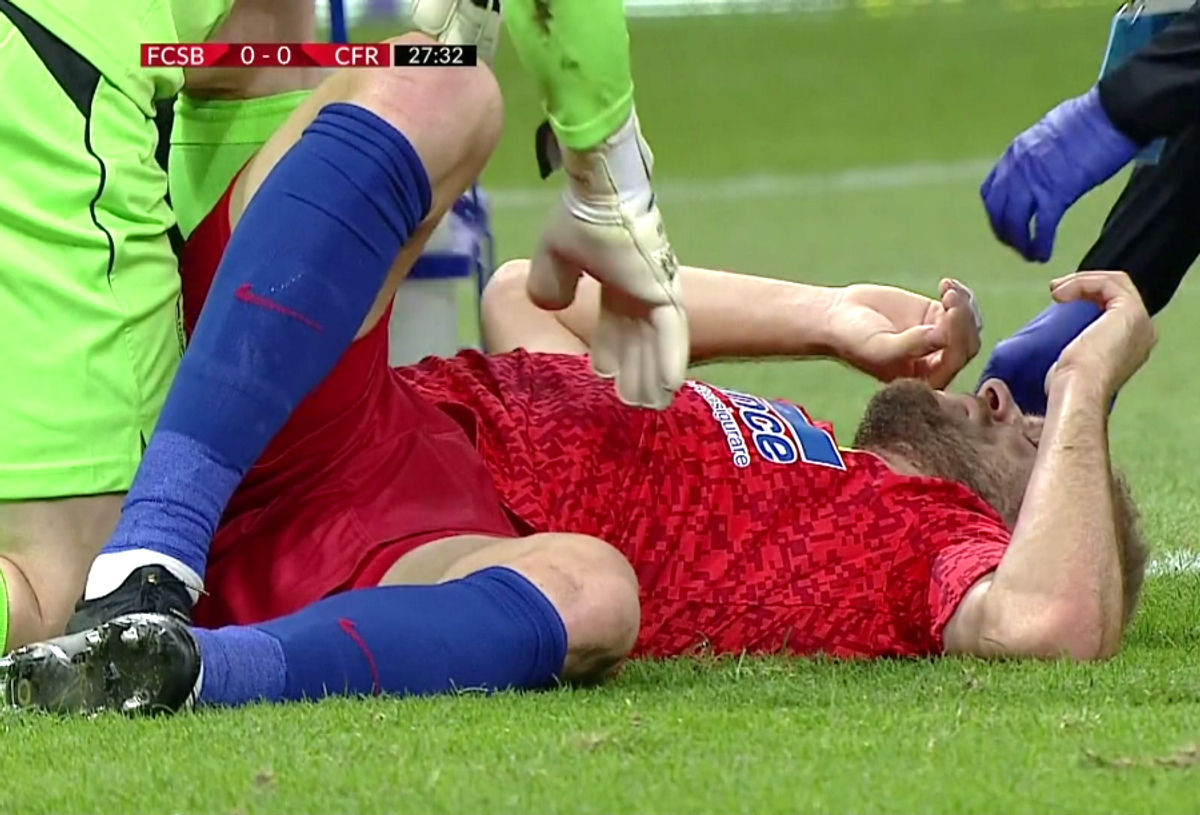 FCSB - CFR CLUJ // FOTO UPDATE Porumboiu a clarificat faza din prima repriză: „Dacă era VAR, sigur se dădea 11 metri!”
