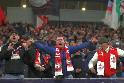 UEFA ar fi luat decizia ca seriile cupelor continentale să se joace fără spectatori
