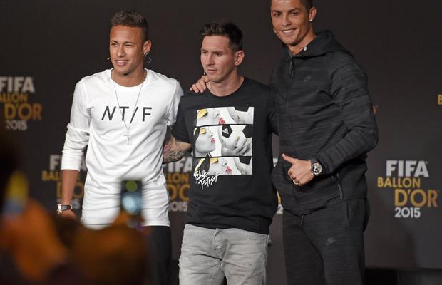 Top 10 cei mai bine plătiți fotbaliști din lume! Surpriza din aceasta ierarhie