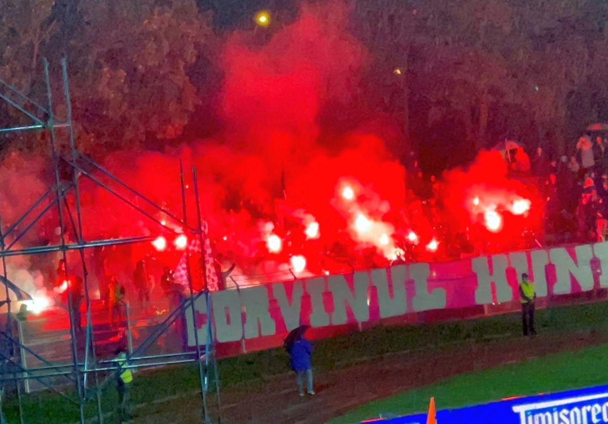 Cu cine s-a chinuit FCSB » Comparație neverosimilă: tot clubul câștigă cât Oaidă!