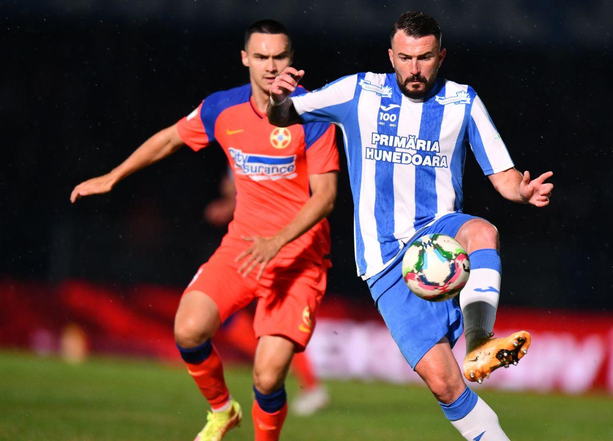 Ilie Dumitrescu pariază pe un puști de la FCSB: „Am vorbit cu Edi, are mare potențial!”