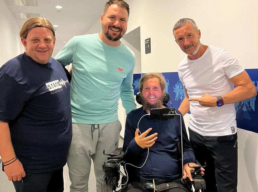 Alături de MM Stoica, la ultima vizită la București / Sursă foto: Facebook Mihai Neșu, la episodul #8 din podcastul „Profu' de Sport” » Despre sport și viață, despre credință și acceptare: „Am fost foarte supărat pe Dumnezeu. Dar apoi am realizat că totul are un sens. Și acum trăiesc cea mai fericită perioadă a vieții mele”