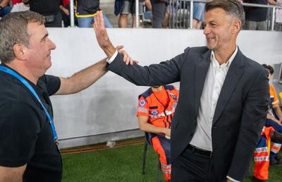 Ovidiu Burcă l-a caracterizat într-un cuvânt pe „centralul” Szabolcs Kovacs: „Cei de la Farul au o voce grea!”