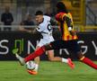 Dennis Man, în acțiune pe „Via del Mare” din Lecce / Foto: Imago
