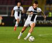 Dennis Man, în acțiune pe „Via del Mare” din Lecce / Foto: Imago