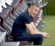 Mihai Stoica a fost sunat la pauza meciului cu Petrolul // foto: Imago Images