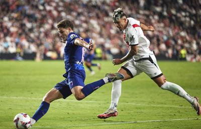 Andrei Rațiu, decisiv pentru Rayo Vallecano cu Atletico Madrid. Românul a fost „integralist”
