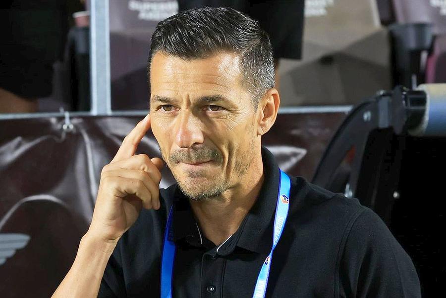 Costel Gâlcă a început cu dreptul la Rapid „Nu mai calcă la mine!” » Becali le-a făcut vânt, azi toți 3 o surclasează pe FCSB