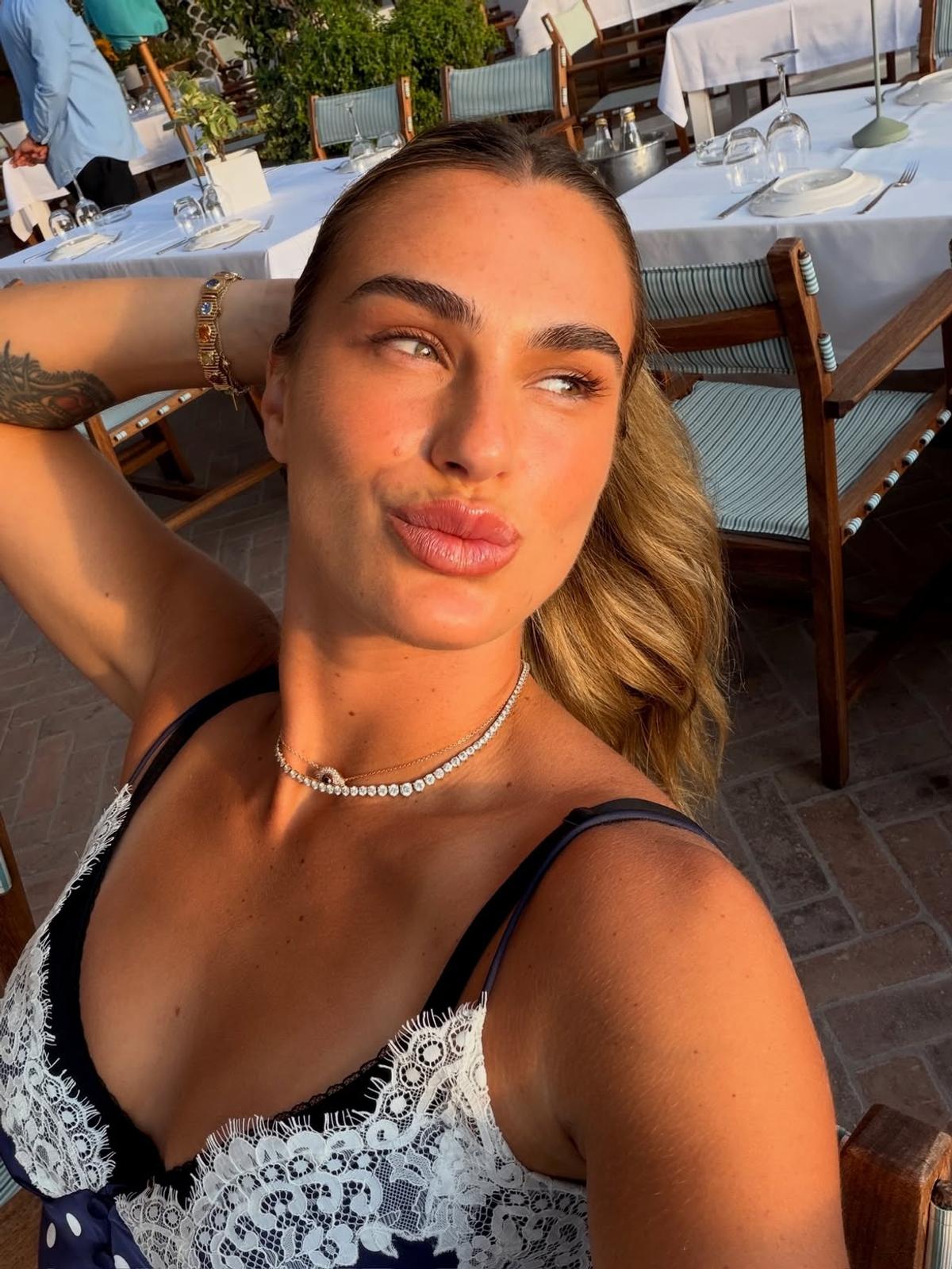 Aryna Sabalenka, vacanță în Grecia