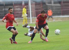 Fostul atacant din Superligă reușește „dubla” în Dumbrăvița - Reșița! Urmează ASA Târgu Mureș - CS Dinamo
