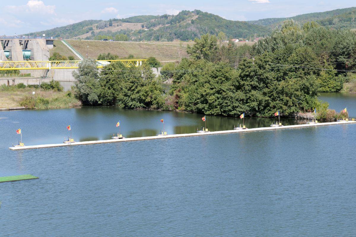Am intrat în baza sportivă din România construită cu sprijinul lui Ion Iliescu: „Specialiștii spun că e a treia din lume” » Legătura cu fostul președinte