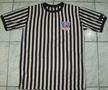 Un tricou al lui Colo-Colo din anii 60 prezenta dunga tot pe mânecă