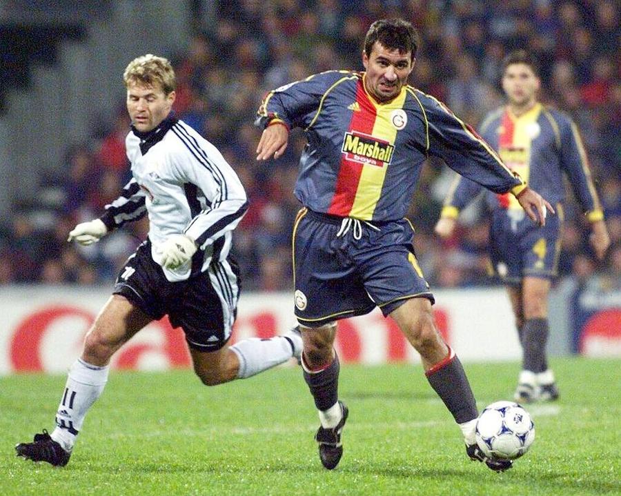 În tricoul lui Galatasaray, Hagi a suferit o înfrângere grea în deplasarea din Norvegia, cu Rosenborg, în grupele CCE, 1998 Gheorghe Hagi în țările nordice: debutul la 18 ani, victorii doar cu „piticii” și coșmarul meciurilor tari + Remember Mircea Lucescu: „Ce-o fi văzut la mine?”