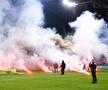 Ligue 1 = HAOS! Ultrașii au intrat pe teren și au făcut prăpăd » Decizia Ligii