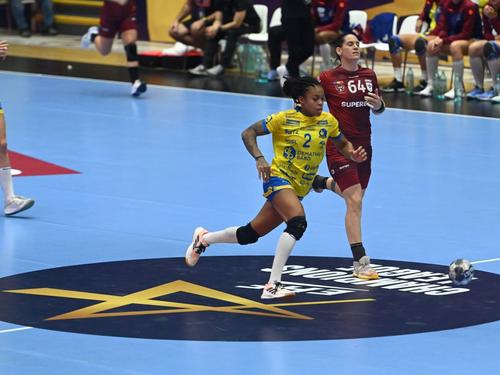 Alexandra Lacrabère (nr 64)
 s-a despărțit de CS Rapid.
FOTO: Imago Images