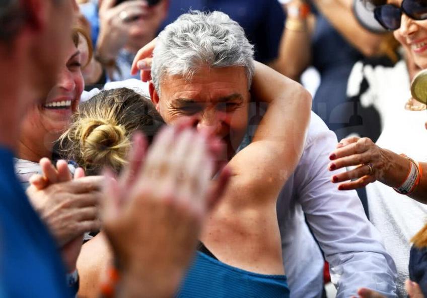 Simona Halep și Stere Halep, la istoricul triumf al româncei de la Roland Garros 2018