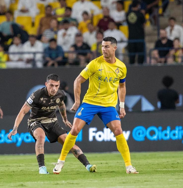 Nicolae Stanciu și Cristiano Ronaldo, în Al Nassr - Damac FC // FOTO: Instagram