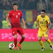 Nicolae Stanciu și Robert Lewandowski în România - Polonia // FOTO: Instagram