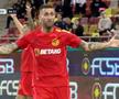 Fază ÎNCINSĂ în ultimele minute » FCSB a cerut penalty! Mingea l-a lovit în mână, dar arbitrii n-au vrut să audă: „E ditamai hențul!”