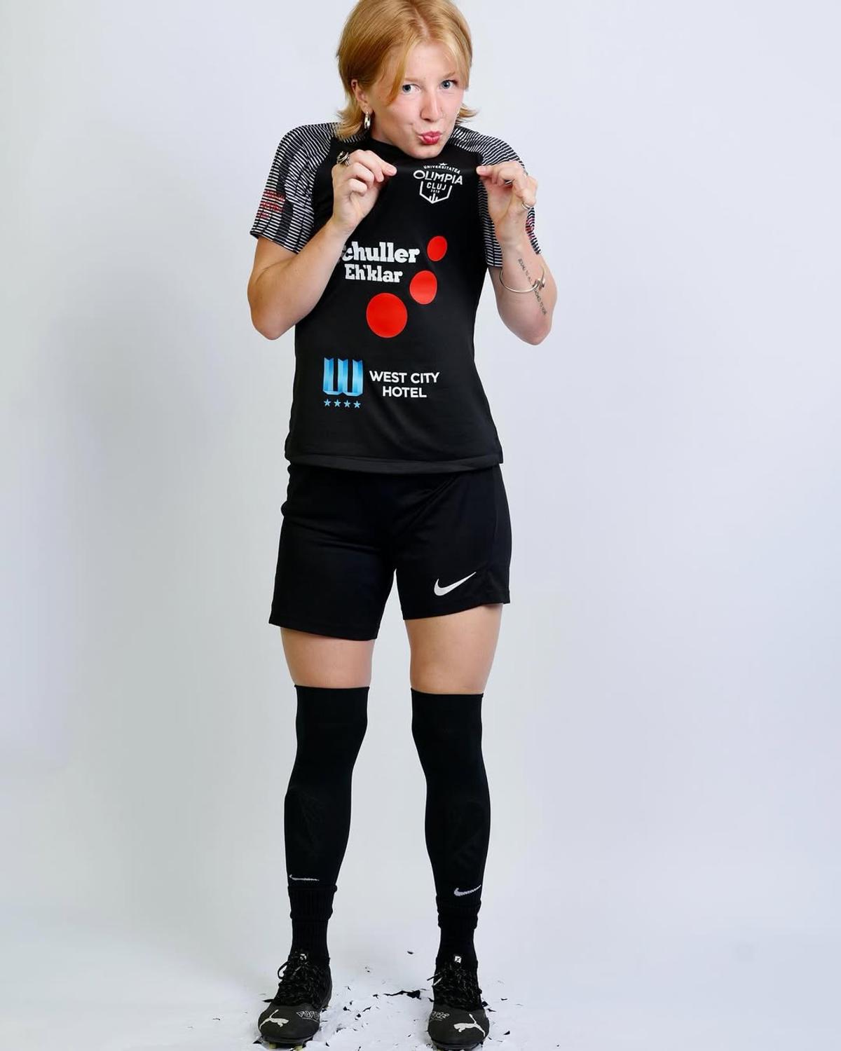 Erin Van Dolder