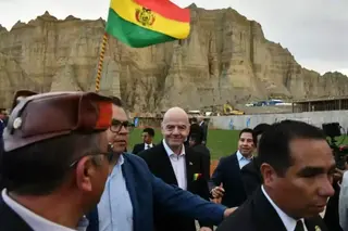 Infantino promite un Campionat Mondial în Bolivia, țara unde nimeni nu vrea să joace!