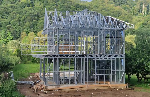 Case cu structura metalica: Cum alegi o firmă serioasă de construcții