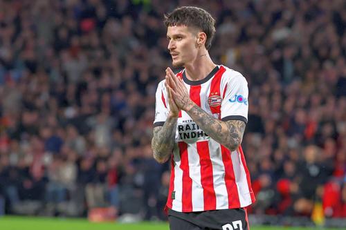 Dennis Man a marcat două goluri pentru PSV în victoria entuziasmantă cu Napoli, scor 6-2/ foto Imago Images